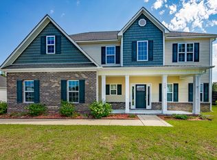 150 Finch Ln, New Bern, NC 28560