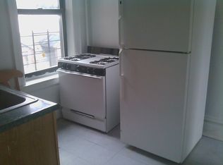 302 W 45th St, New York, NY 10036