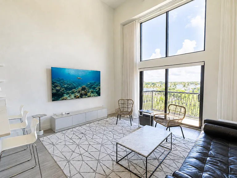 101 N Clematis St #416 — Photo 3