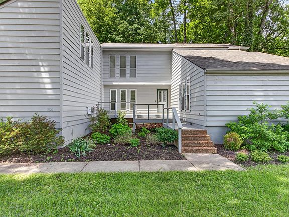 3rd image of 3121 Beechrun Dr
