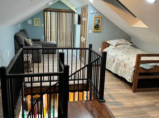 16 Oceanside Dr, Scituate, MA 02066