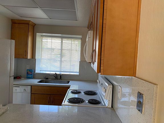 2nd image of 4181 Blackford Cir