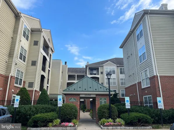 1100 Quaker Hill Dr APT 129, Alexandria, VA 22314