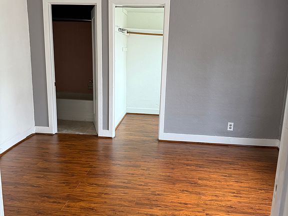 5th image of 2014 Meridian Ave APT A