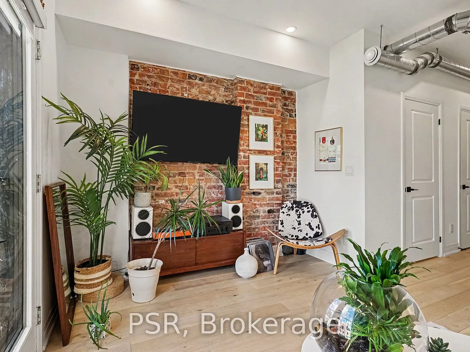 2 bed, $3,000 — Photo 4