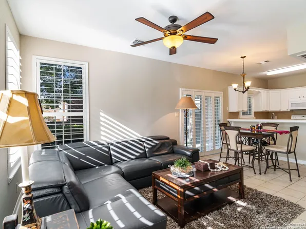 153 CHAPEL HILL CIR #153, San Antonio, TX 78240