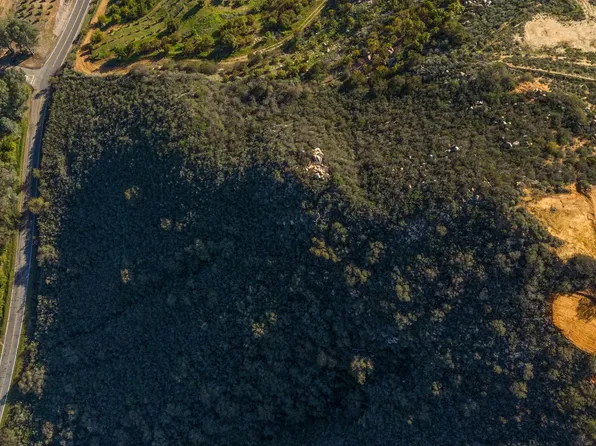 555 Calle Jardin #1, Temecula, CA 92590