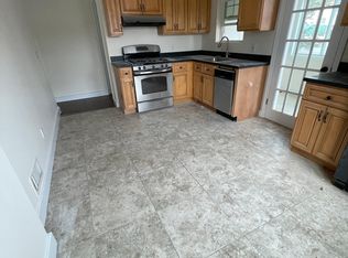 7 Orient St, Yonkers, NY 10704
