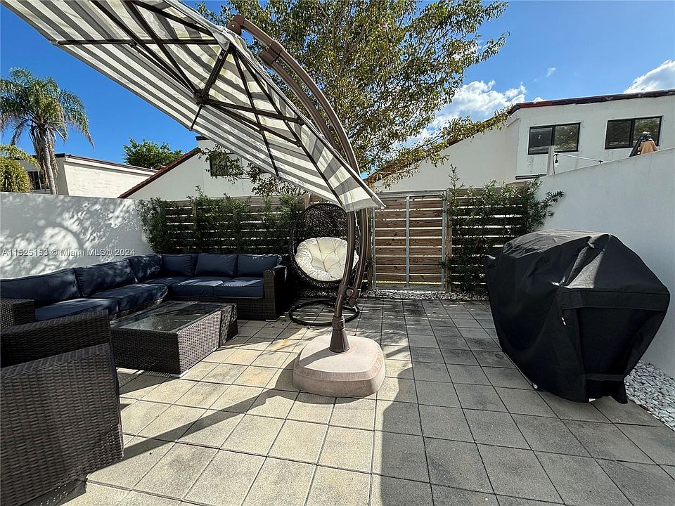2nd image of 11750 SW 106th Ter