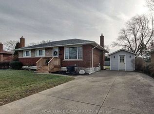 134 Glen Morris Dr, Saint Catharines, ON L2T 2N2
