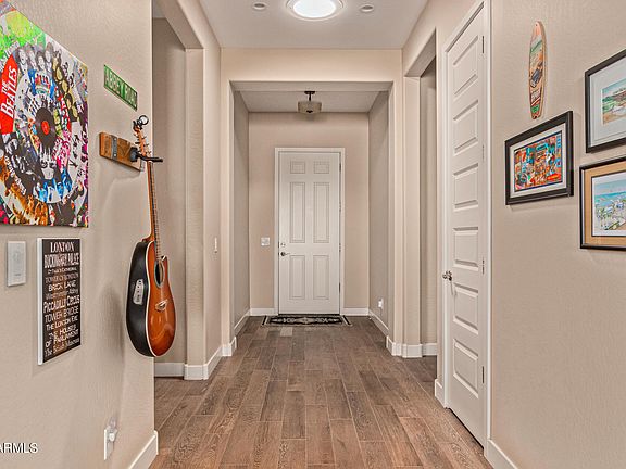 3rd image of 1434 E MILADA Drive