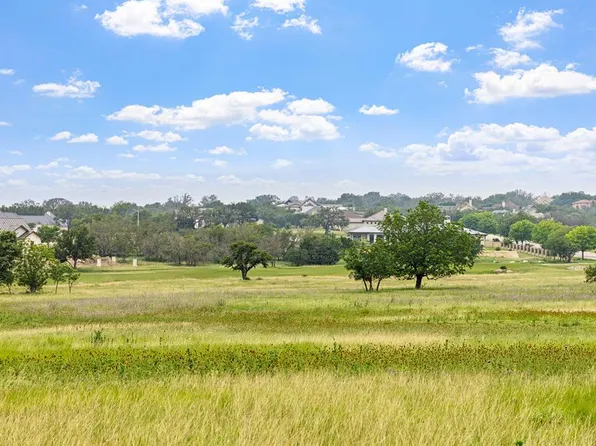 4170 E Comanche Trace Dr, Kerrville, TX 78028