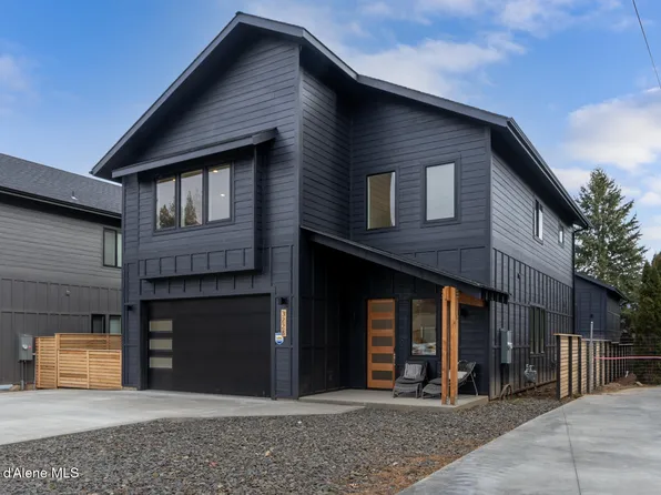 3228 N Honeysuckle Dr, Coeur D Alene, ID 83815