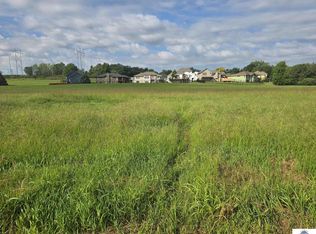 2837 Lakeside Dr, Plattsmouth, NE 68048