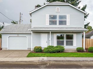 1009 SE 94th Ave, Portland, OR 97216