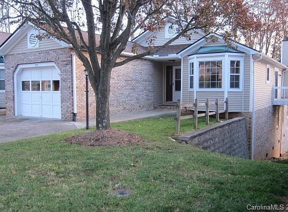 2nd image of 505 Belvidere Ct