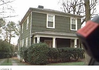 1st image of 425 E Fillmore St