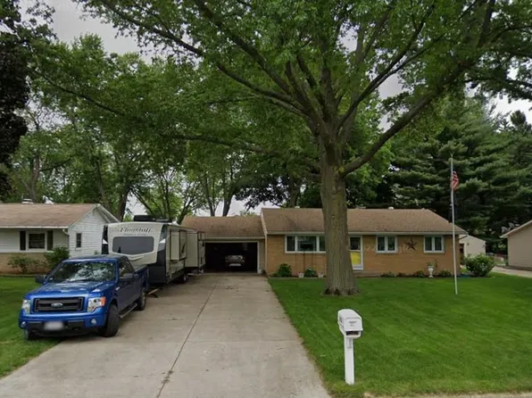 2537 Sunshine Drive, Beloit, WI 53511