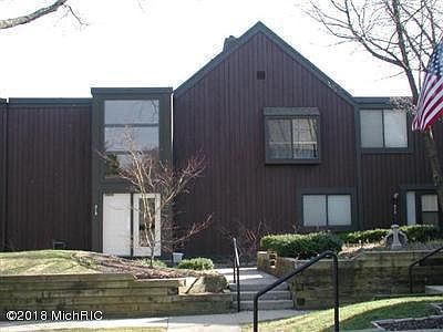 1st image of 213 Paisley Ct