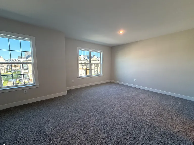 1404 Justin Dr — Photo 15