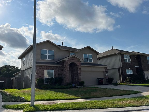 3rd image of 1646 Cardiff Hills Dr
