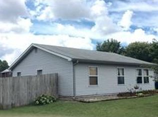 5627 Knoxville Dr, Indianapolis, IN 46221