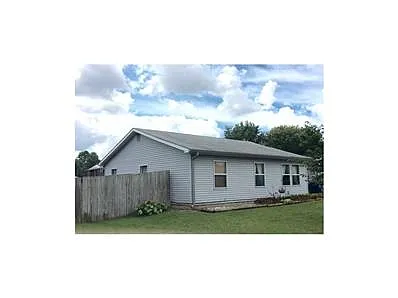 5627 Knoxville Dr photo 1