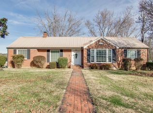 200 W Main St, Alexandria, TN 37012
