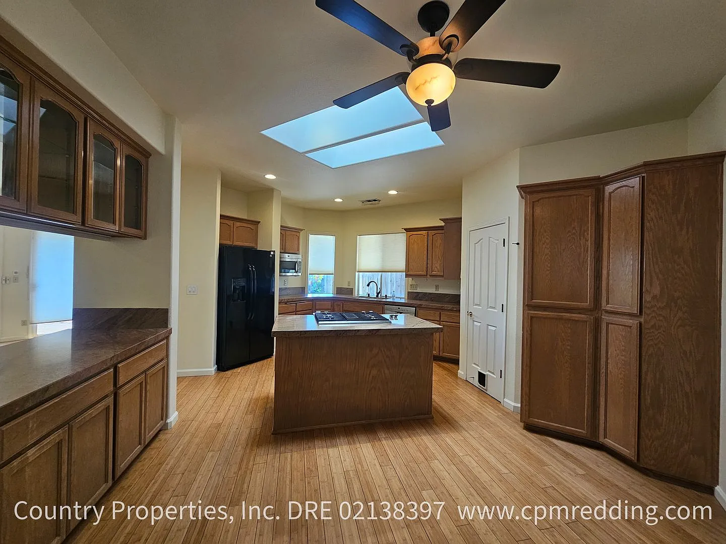 Custom River Ridge Home with Views Available Now! — Photo 4