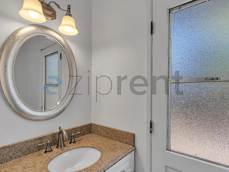 617 Hove Ct — Photo 26