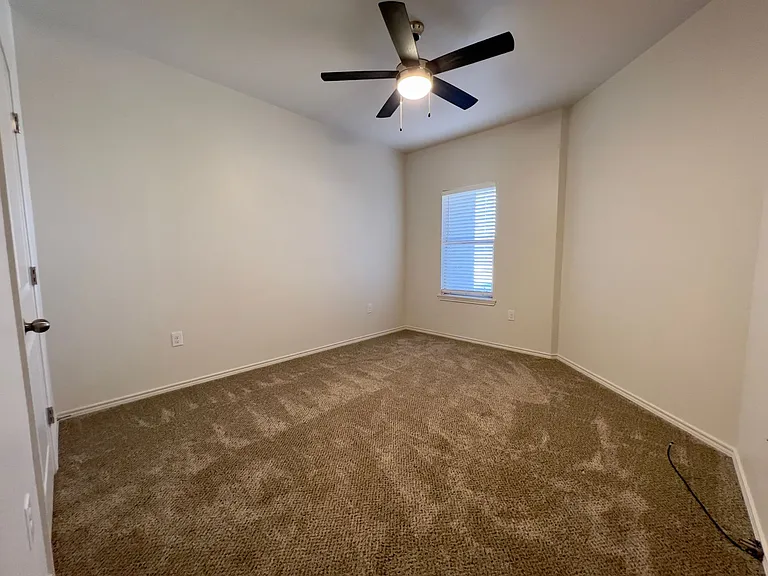 5508 Lehigh St — Photo 13