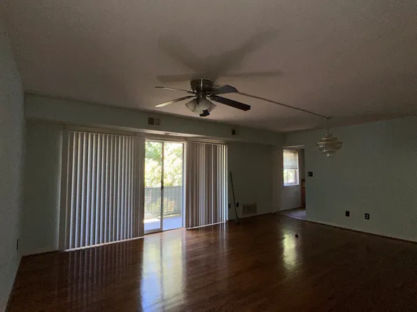 1805 William St Unit 106B, Fredericksburg, VA 22401