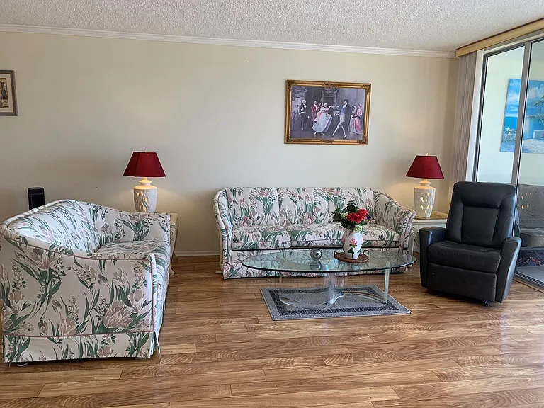 3499 Oaks Way #607 — Photo 11