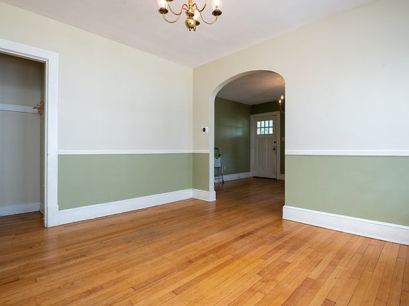 931 N Edgewood ST-12_08302022
