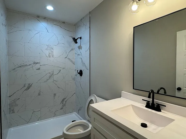 11 Midland Meadows Dr — Photo 7