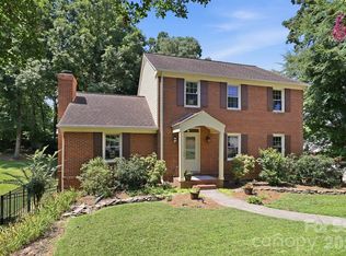 340 Walnut Point Dr, Matthews, NC 28105