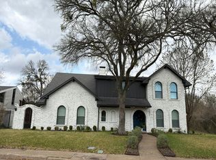 9683 Whitehurst Dr, Dallas, TX 75243