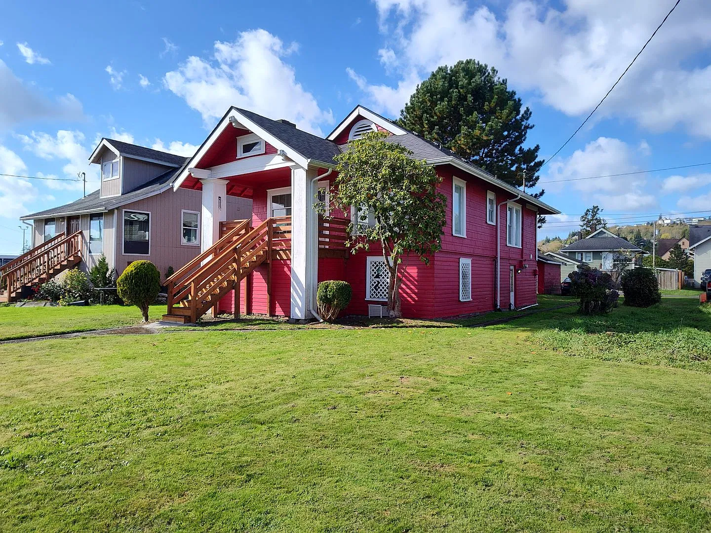 Little Red House - Aberdeen — Photo 2