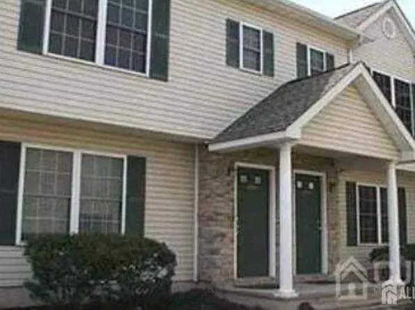 36B-36 Henry St #B, Somerset, NJ 08873