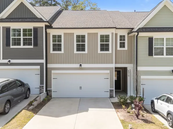 4010 Upshur Ct, Cary, NC 27519