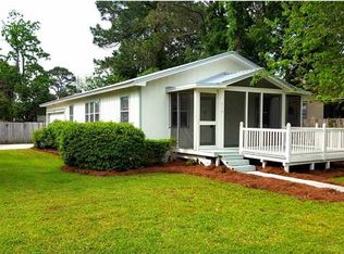 310 16th St, Port Saint Joe, FL 32456