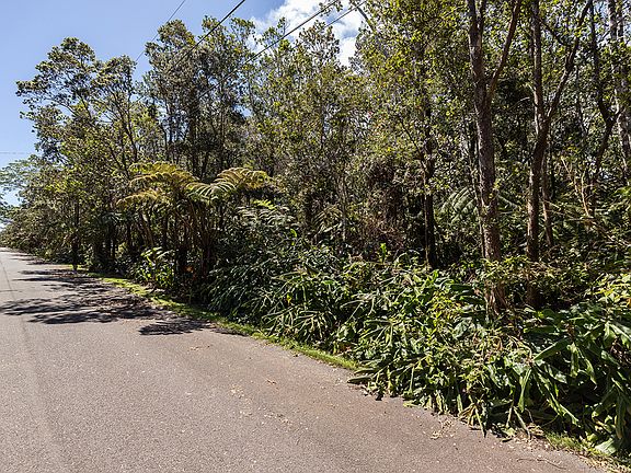 3rd image of 11th St Lot 949
