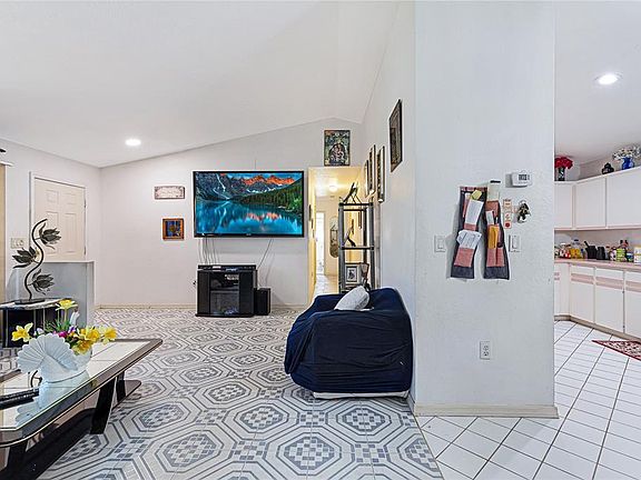 5th image of 1051 Webster Ave NW