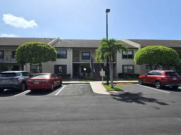 7843 Willow Spring Drive #613, Lake Worth, FL 33467