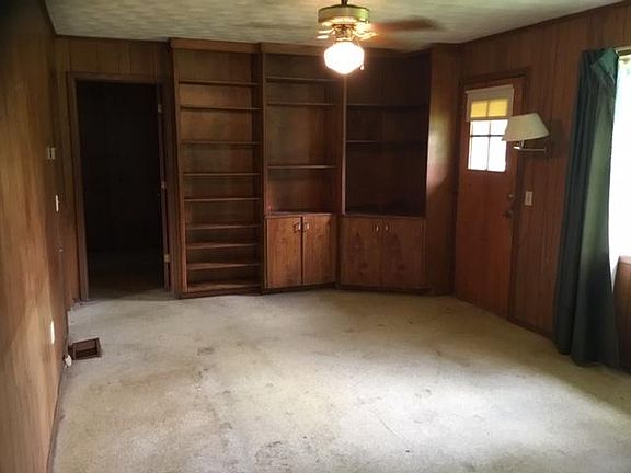 5th image of 100 Westwood Dr