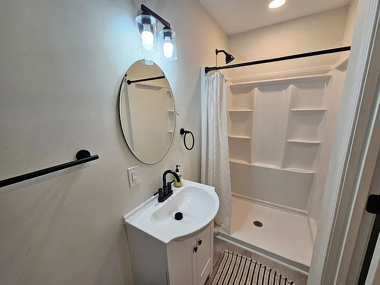 1220 Morningside Cir #1-3 — Photo 9