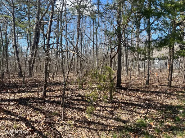 103 Amherst Dr, Crossville, TN 38558