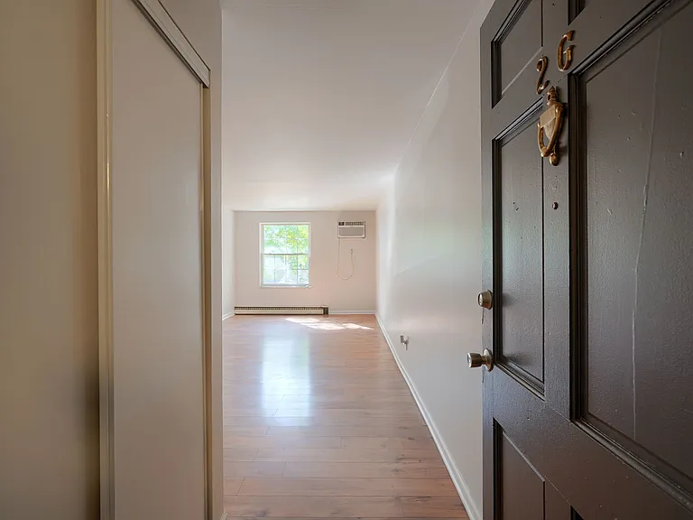 4696 Tarryton Ct S #1-2G — Photo 17