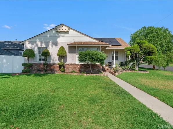 7839 Comolette St, Downey, CA 90242