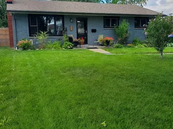 23 Stormont Dr, London, ON N5Z 3Z4
